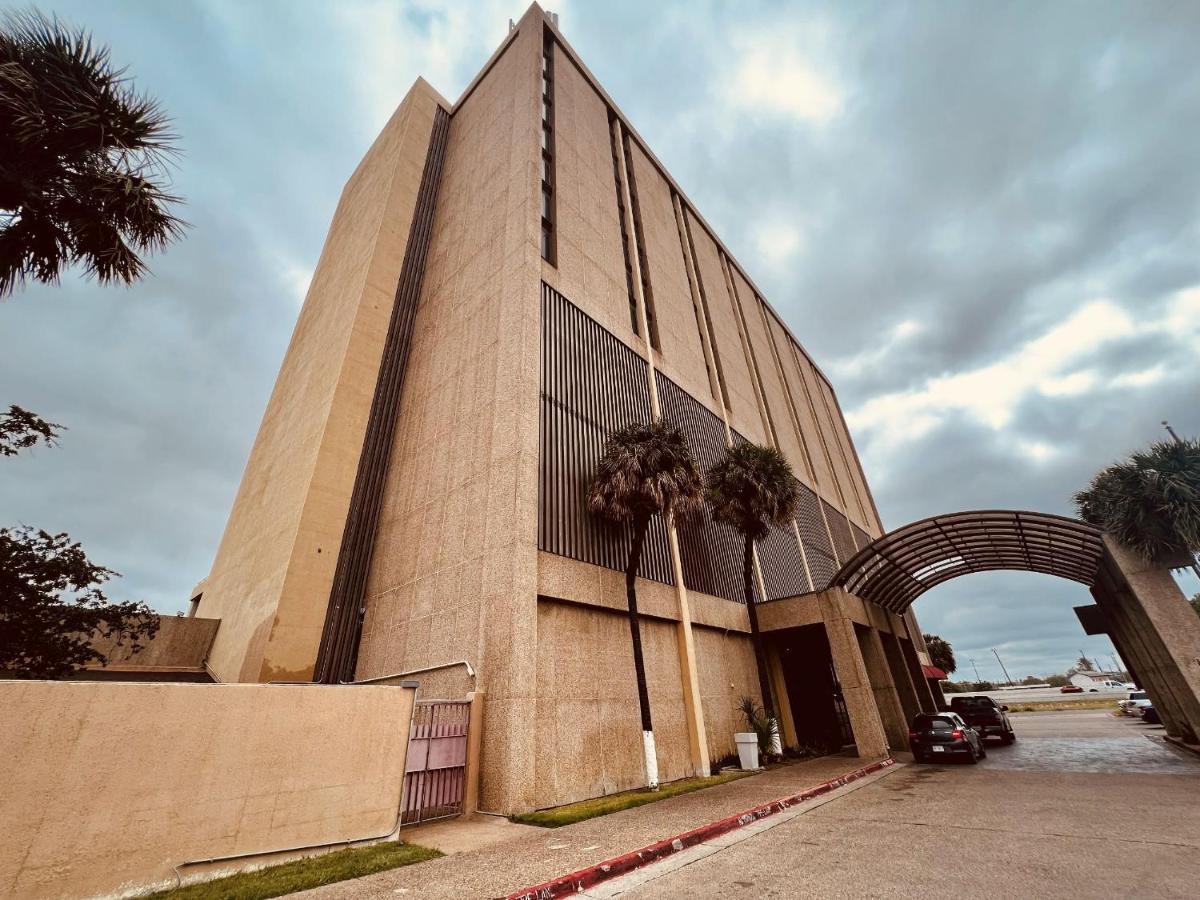 Hotel AVA Laredo Exterior foto