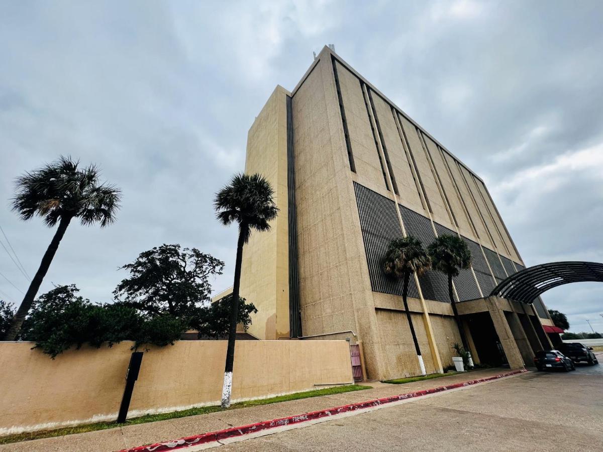 Hotel AVA Laredo Exterior foto